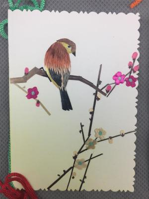 麥稈上的時(shí)代印記 七八十年代外貿(mào)出口麥稈書簽“鳥蝶景”六枚套賞析
